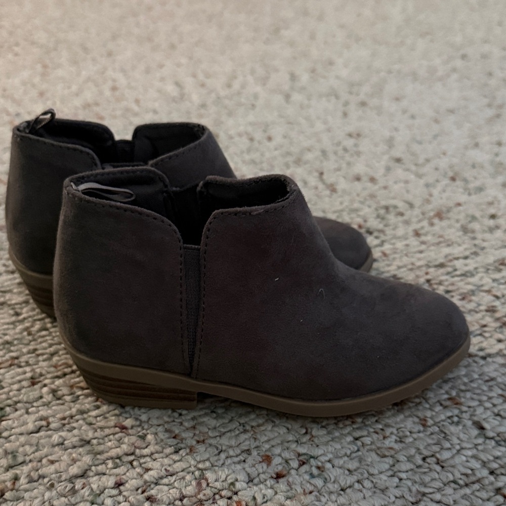 Old Navy Kids Ankle Boots - Dark Gray/Brownish